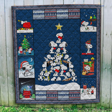 Gearhumans 3D Snoopy Christmas Tree Custom Quilt