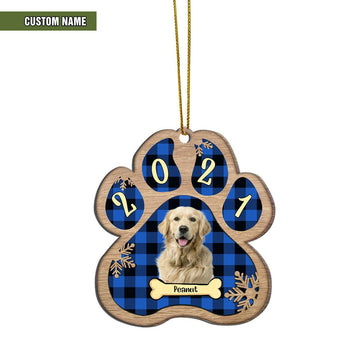 Gearhumans 3D Christmas Golden Retriever Paw Custom Name Wood Ornament