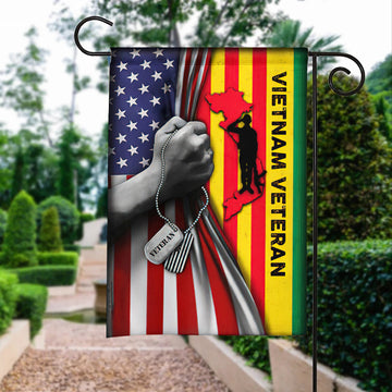 Gearhumans 3D Vietnam Veteran Day Flag